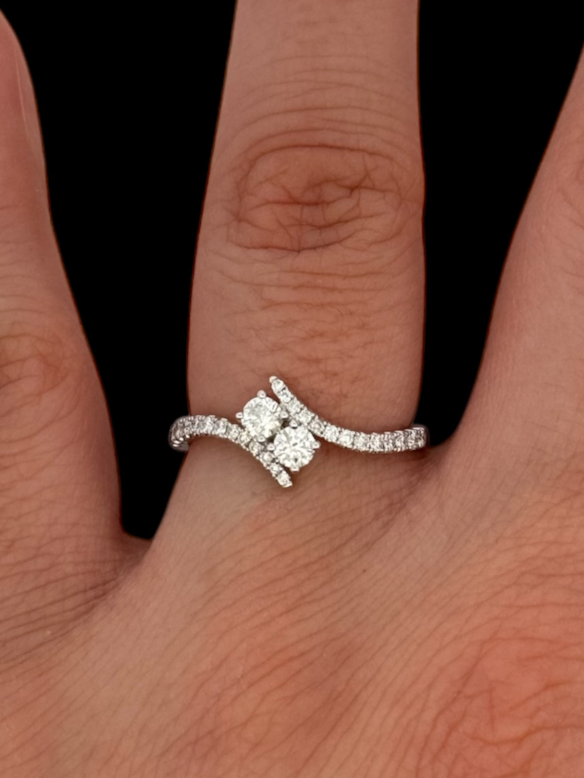 14K White Gold 0.45 cttw White Diamond Ring