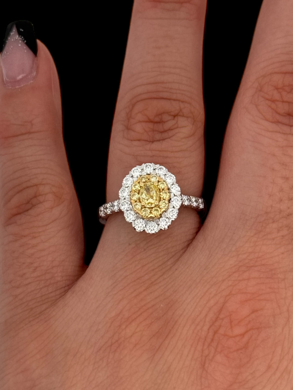 18K White Gold 1.31 cttw Natural Yellow and White Diamond Ring