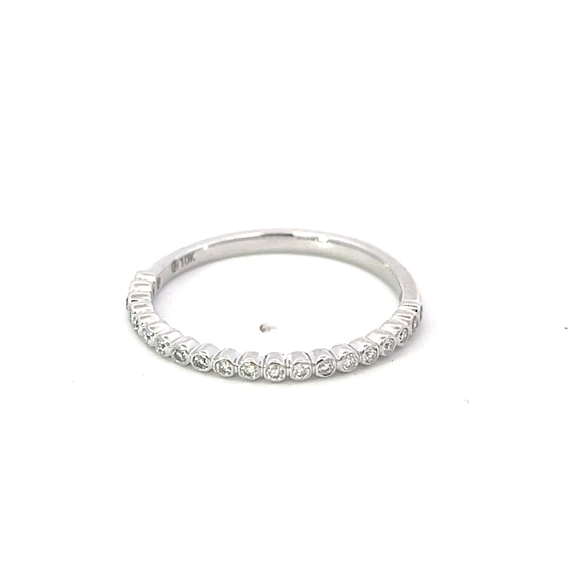 10K White Gold 0.12cttw Diamond Band