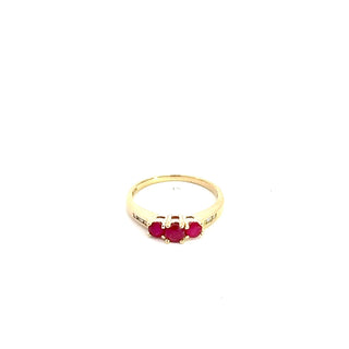 10K Yellow Gold Ruby & Diamond Ring