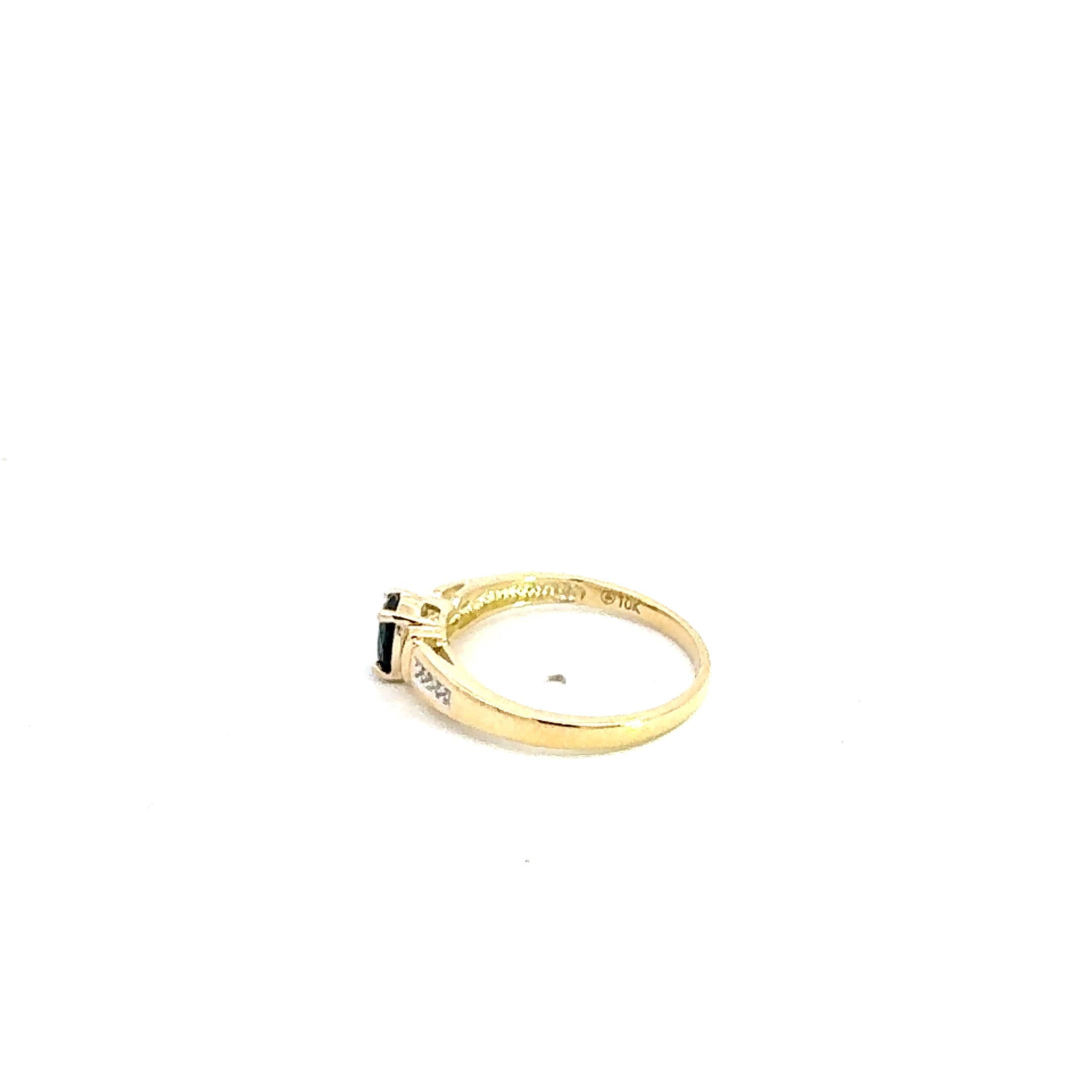 10K Yellow Gold Sapphire & Diamond Ring