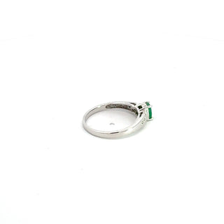 10K White Gold Emerald & Diamond Ring