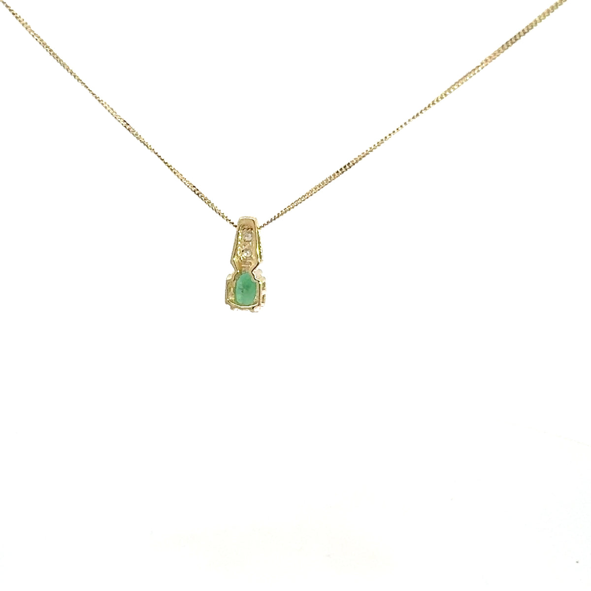 10K Yellow Gold Diamond and Emerald Pendant, 18&quot;