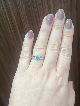 10K White Gold Emerald & Diamond Ring