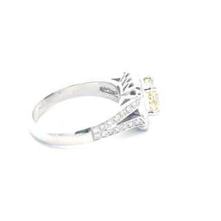 Anillo de compromiso con halo de diamantes amarillos naturales de lujo de 1,52 quilates de oro blanco de 14 quilates, tamaño 6,5