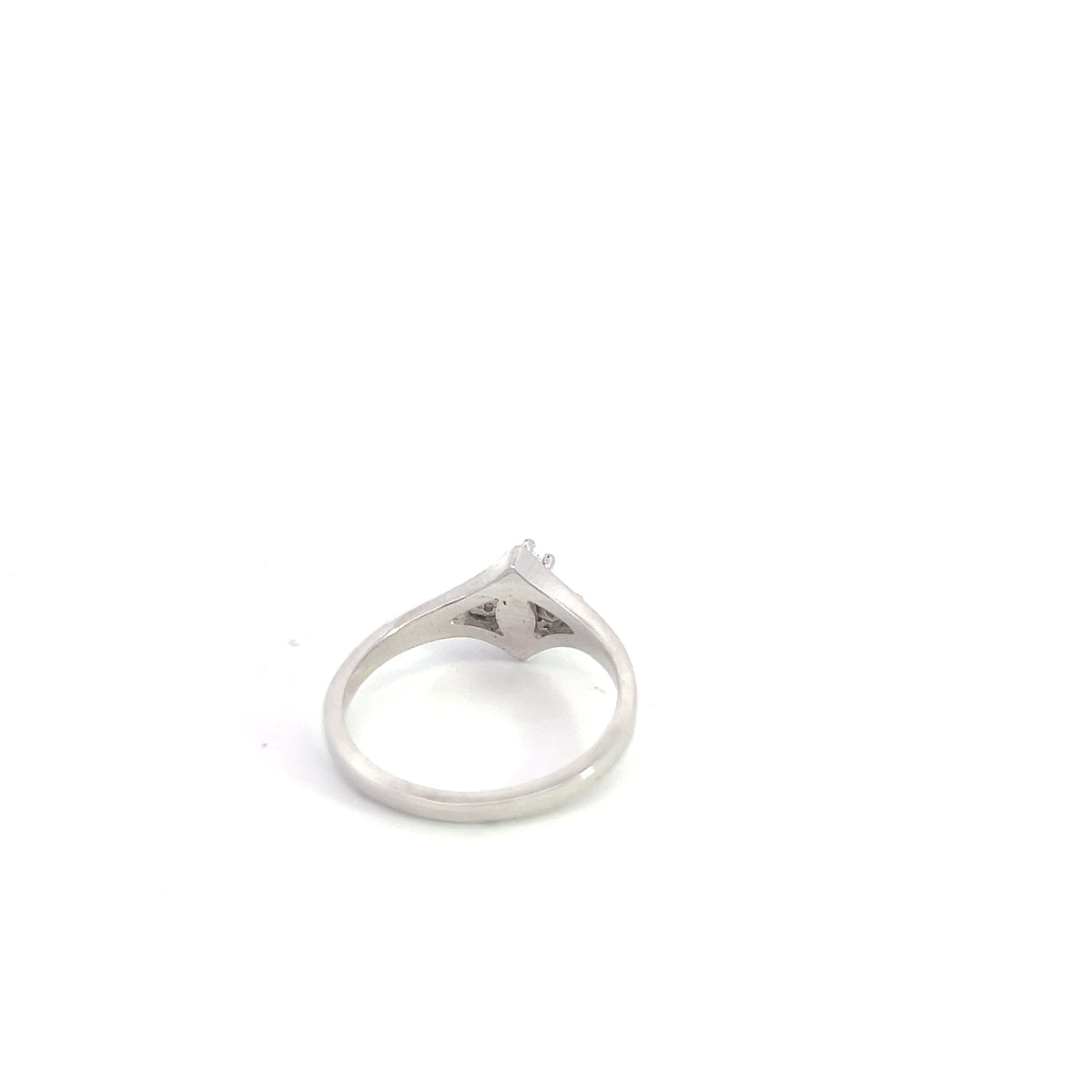 14K White Gold 0.25cttw Diamond Ring