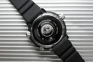 Seiko  Prospex Mens Hybrid Display Divers SNJ025