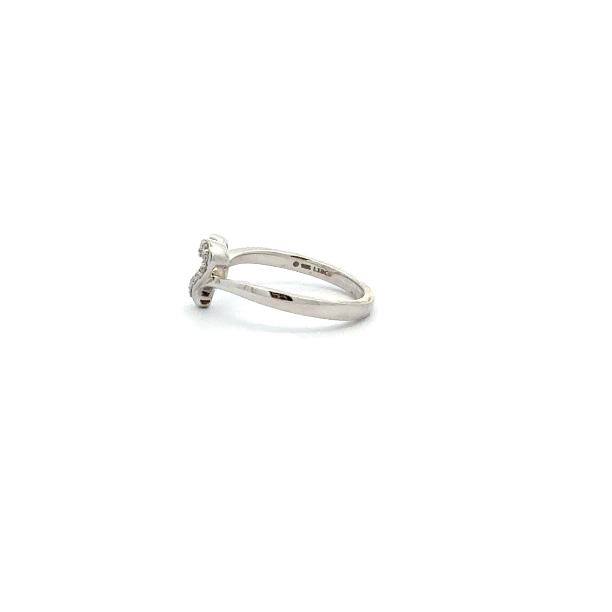 10K White Gold Heart 0.05cttw Diamond Ring
