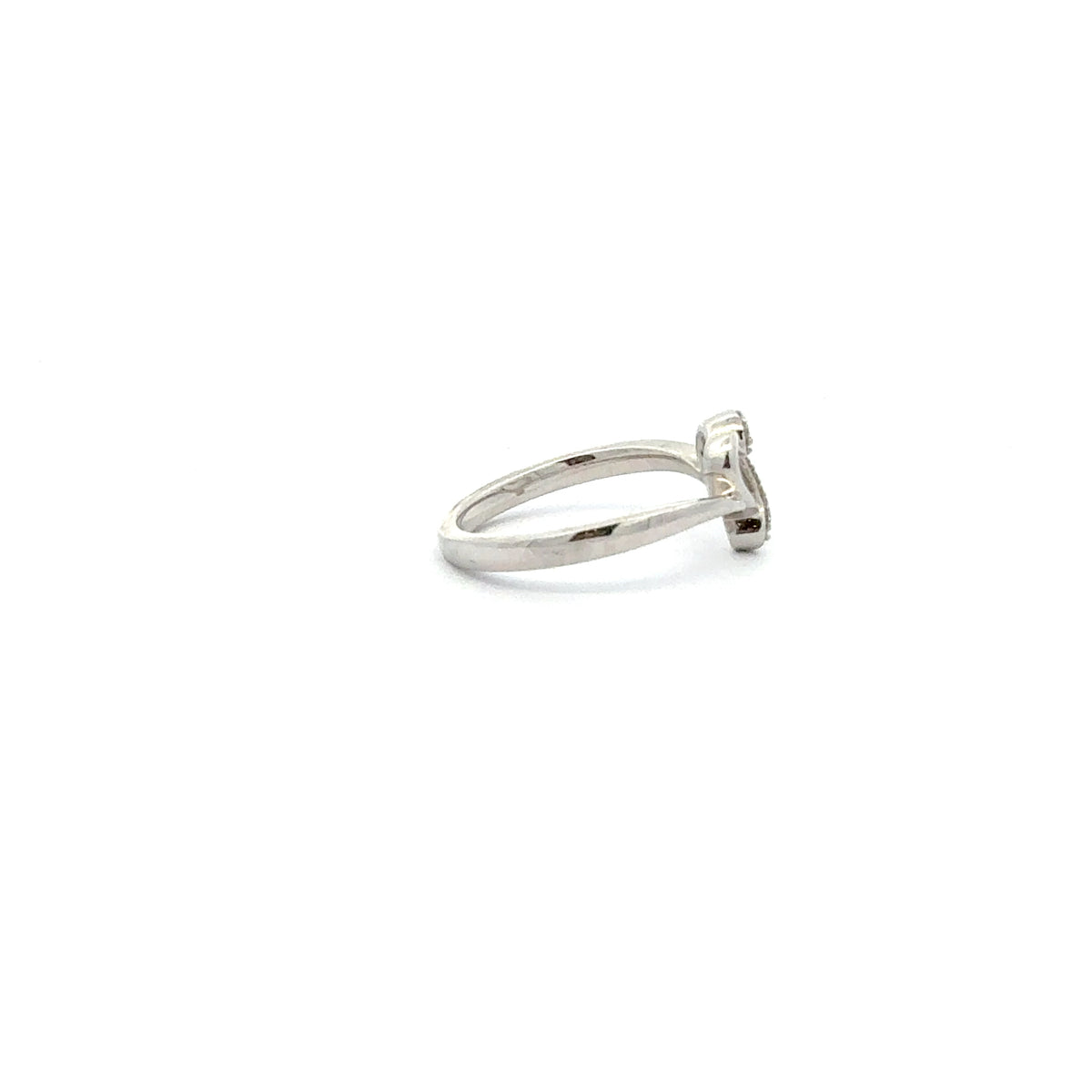10K White Gold Heart 0.05cttw Diamond Ring