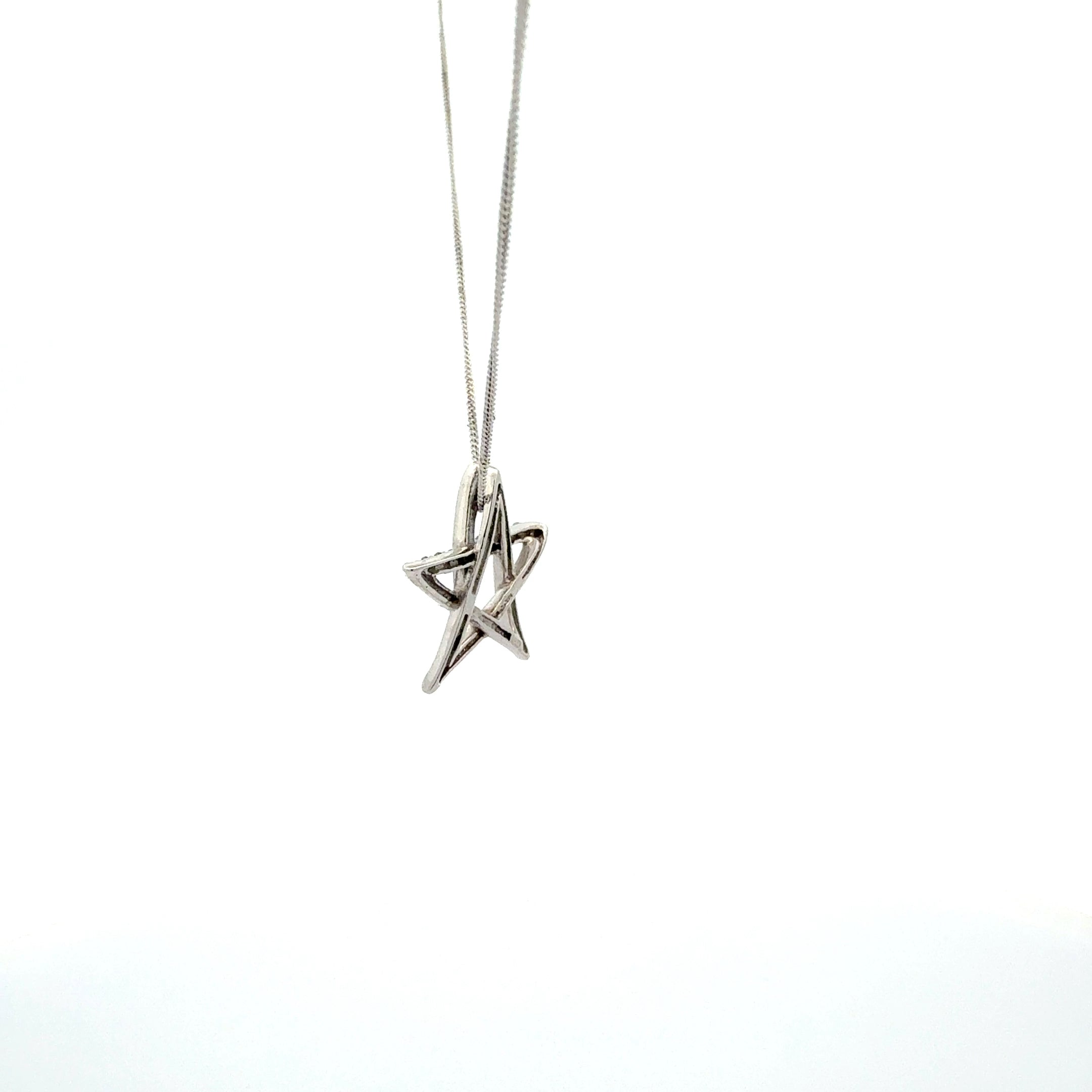 10k White Gold 0.081cttw Diamond Star Necklace