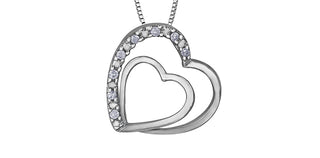 Colgante en forma de corazón con diamantes de 0,05 quilates en oro blanco de 10 quilates, 18"