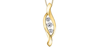 10k Yellow and White Gold 0.25cttw Diamond Necklace