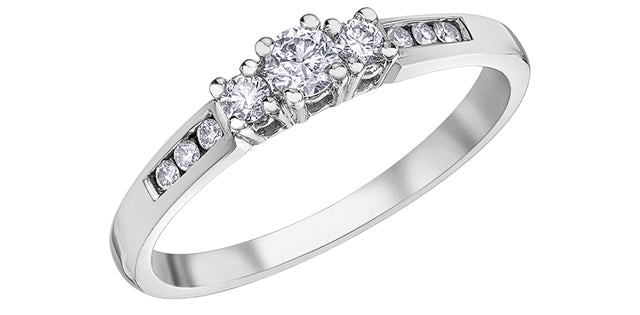 14K White Gold 0.25cttw Diamond Engagement Ring