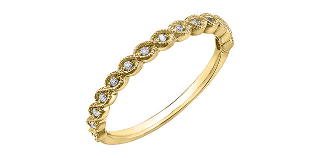 10K Yellow Gold 0.07cttw Diamond Ring