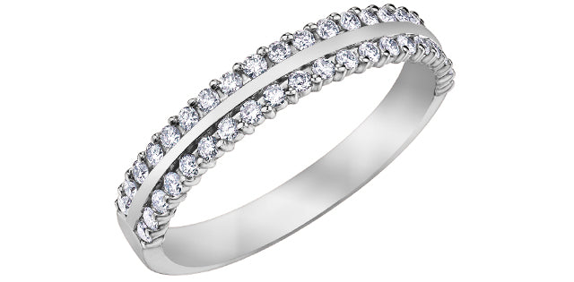 10K White Gold 0.33cttw Diamond Ring