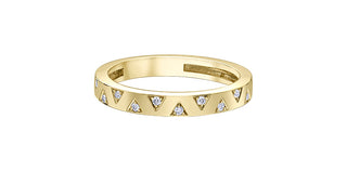 10K Yellow Gold 0.10cttw Diamond Band - size 6.5