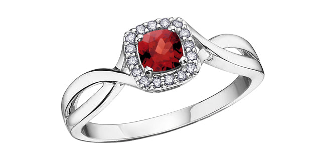 10k White Gold Garnet and Diamond Ring