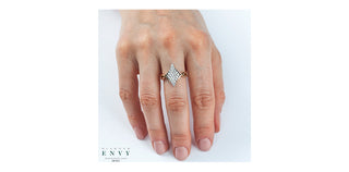 Anillo de diamantes de 0,50 quilates en oro amarillo de 10 quilates - talla 6,5