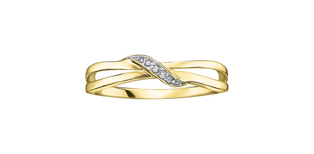 10K Yellow Gold 0.03cttw Diamond Ring