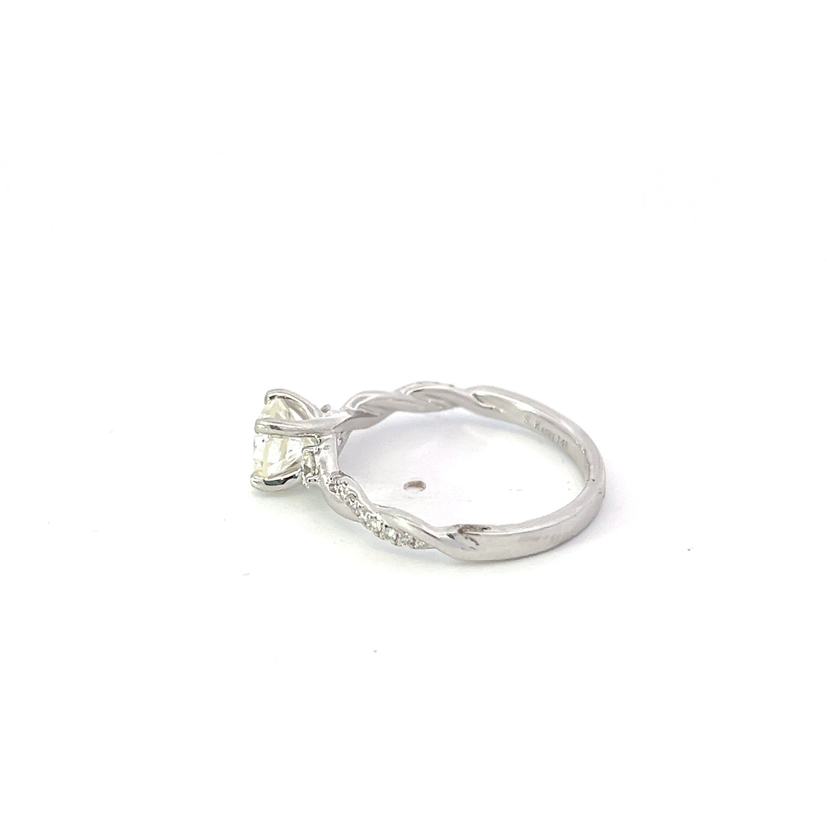 14K White Gold 1.12cttw Diamond Ring