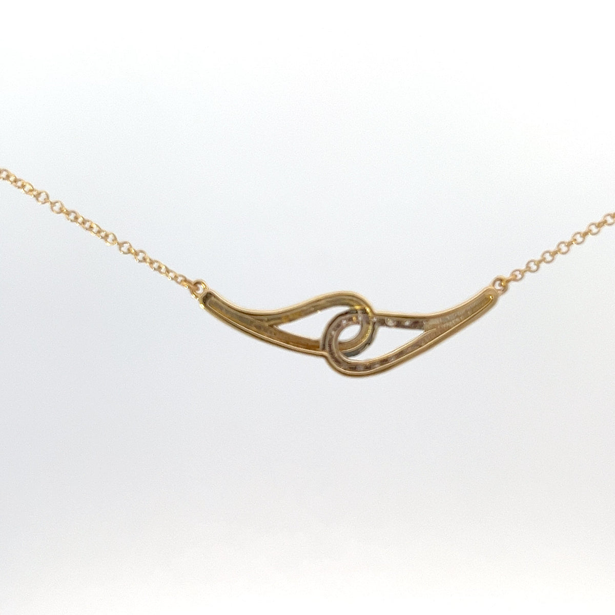 10K Yellow Gold 0.13cttw Diamond Necklace