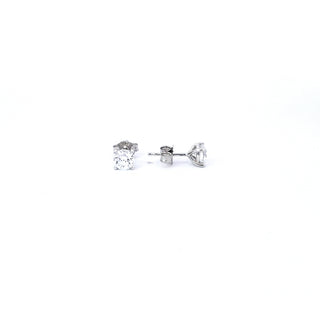 Aretes de oro blanco de 14 quilates con diamantes cultivados en laboratorio de 1,10 quilates