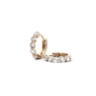 Aretes tipo argolla con diamantes de 0,49 quilates en oro amarillo de 14 quilates
