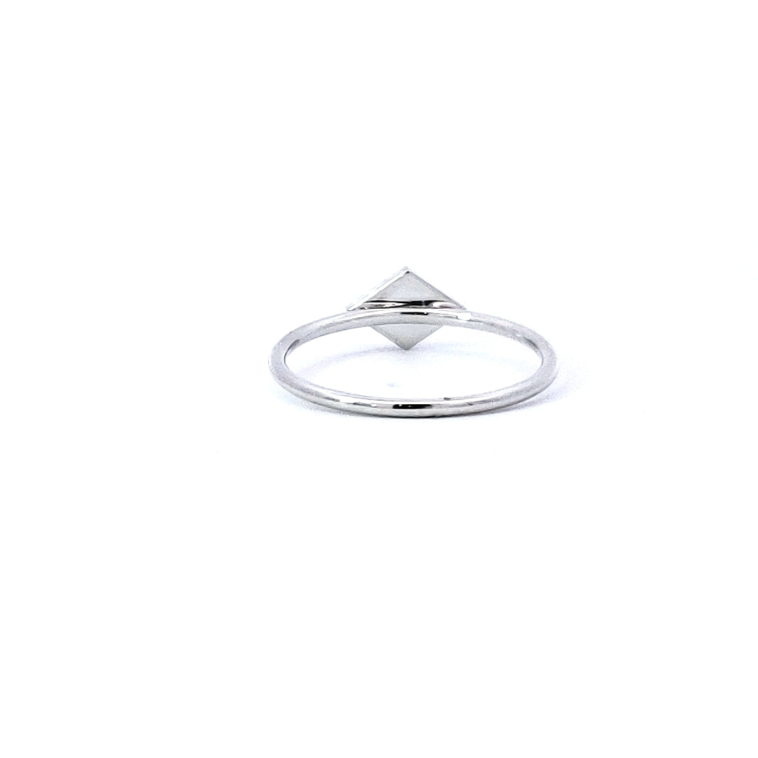 14K White Gold 0.14 cttw Diamond Ring