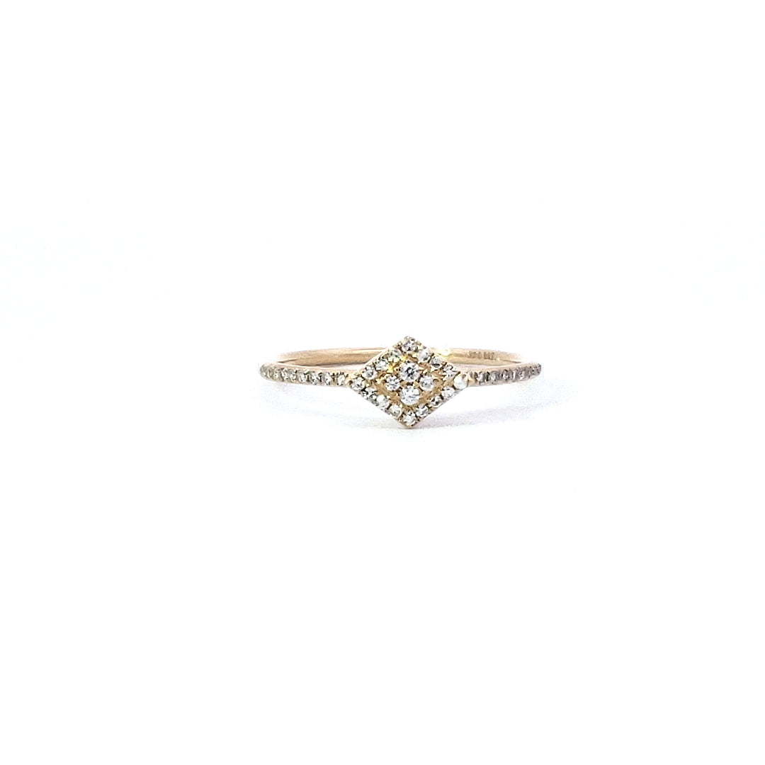 14K Yellow Gold 0.14 cttw Diamond Ring