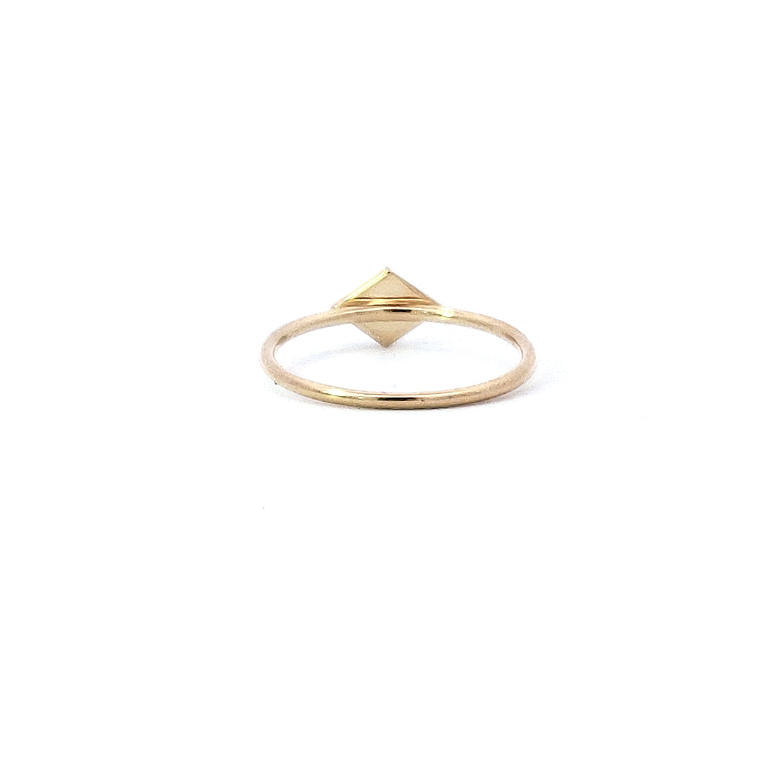 14K Yellow Gold 0.14 cttw Diamond Ring