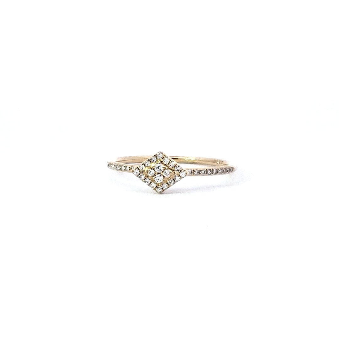 14K Yellow Gold 0.14 cttw Diamond Ring