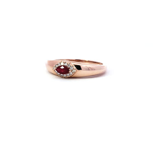 Anillo de diamantes y rubíes marquesa en oro rosa de 14 quilates