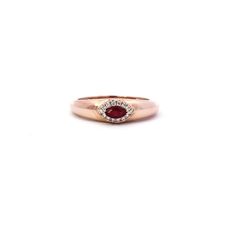 Anillo de diamantes y rubíes marquesa en oro rosa de 14 quilates