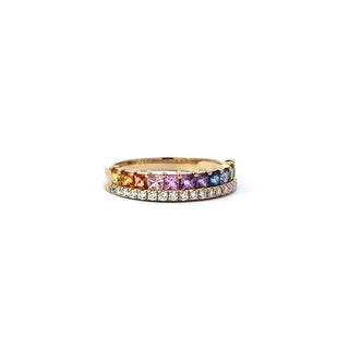 Anillo de diamantes y zafiro arcoíris de oro amarillo de 14 quilates