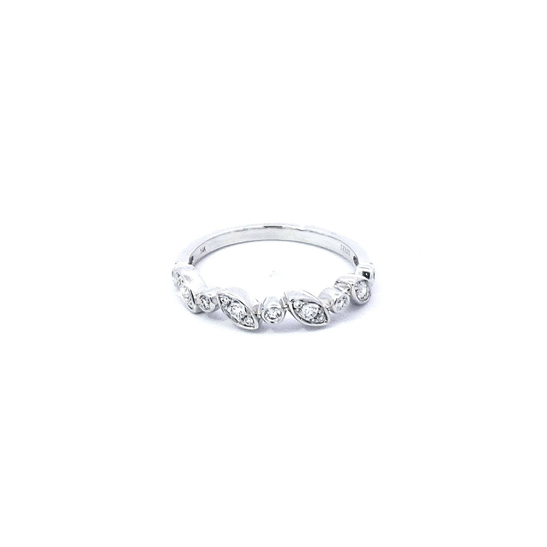 14K White Gold 0.19 cttw Diamond Ring