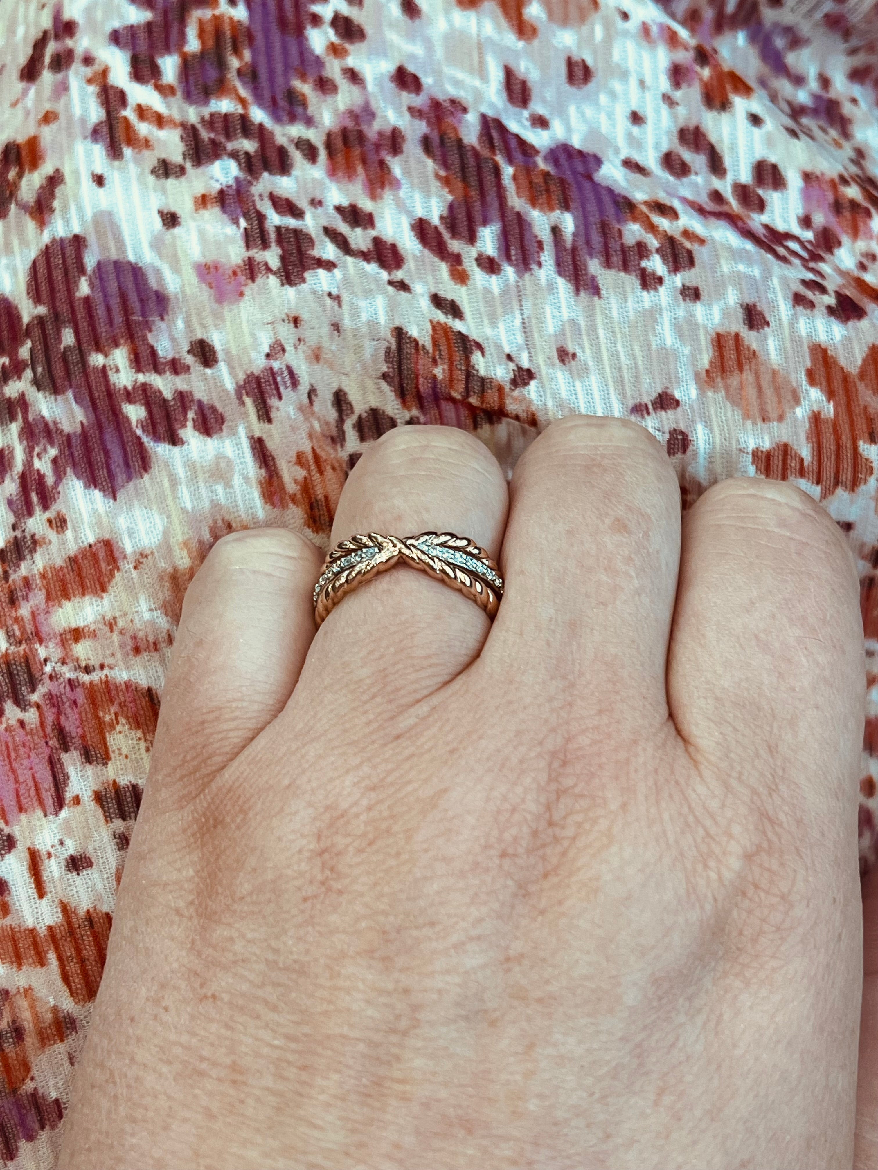 10K White & Rose Gold 0.20cttw Diamond Ring