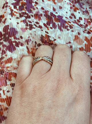 10K White & Rose Gold 0.20cttw Diamond Ring