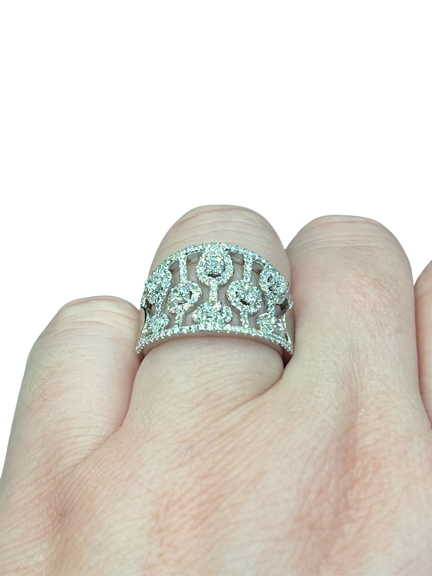 14K White Gold Diamond Ring