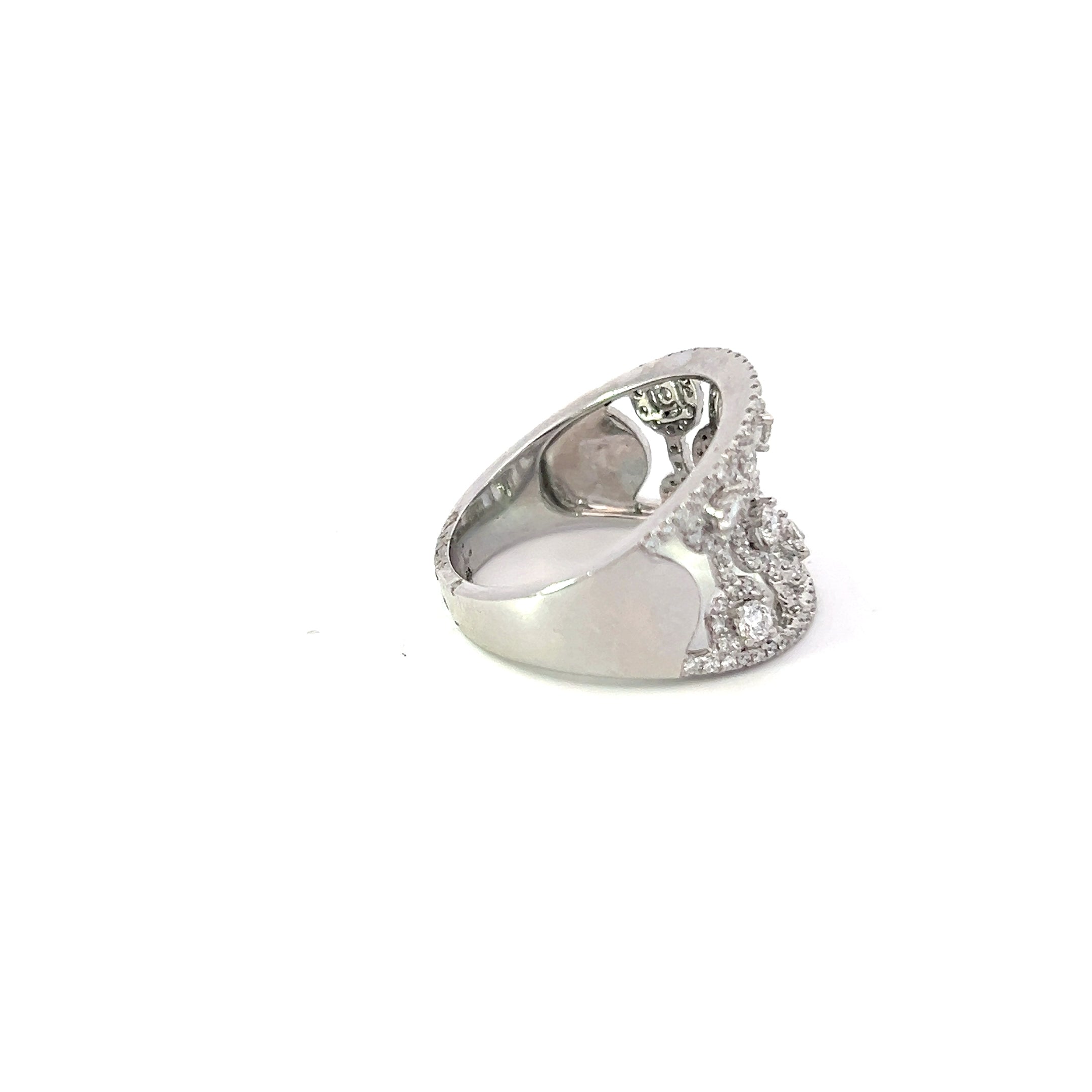 14K White Gold Diamond Ring