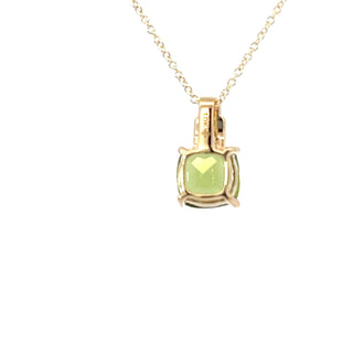 SEGUIMIENTO - Oro amarillo de 10 quilates, peridoto de talla cojín de 7 mm y colgante de diamante de 0,026 quilates - 18 pulgadas
