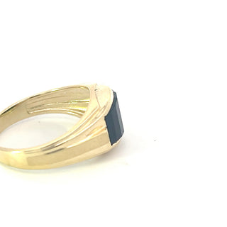 10K Yellow Gold Onyx and 0.014cttw Diamond Gents Ring, size 10