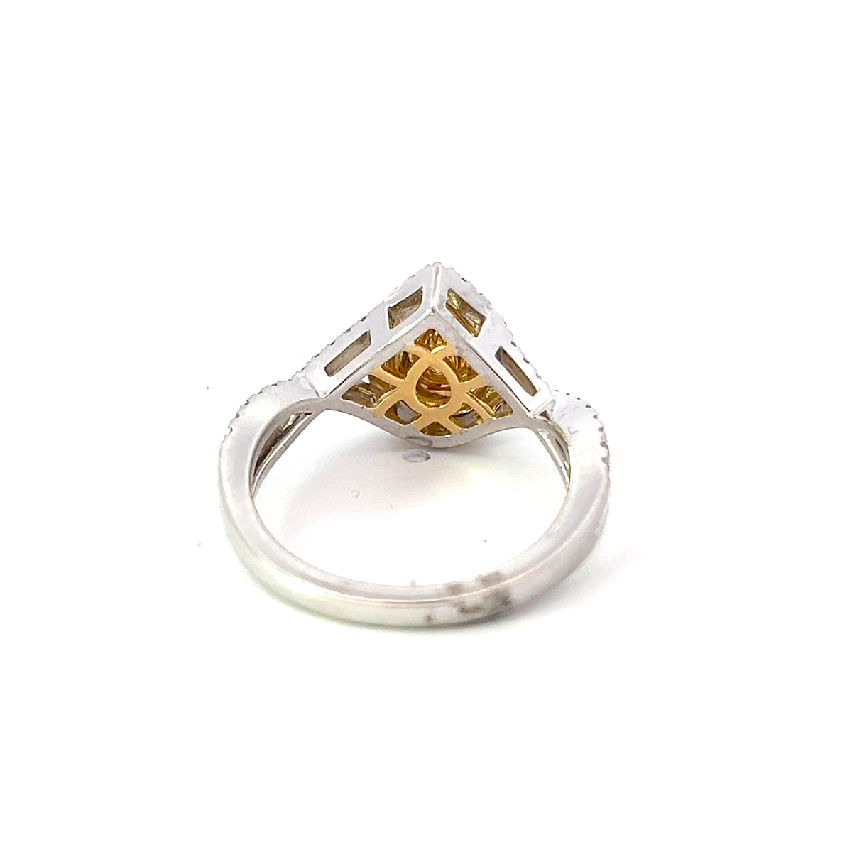 18K White Gold Fancy Yellow and White Diamond Ring - size 6.5