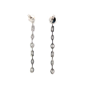 Aretes de diamantes de 0,89 quilates en oro blanco de 14 quilates