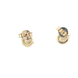 Aretes de diamantes canadienses de talla brillante redonda de 0,40 quilates en oro amarillo de 10 quilates