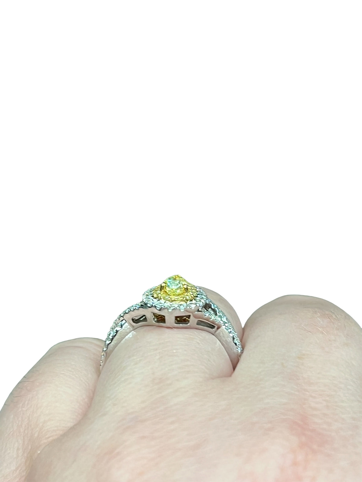 18K White Gold Fancy Yellow and White Diamond Ring - size 6.5