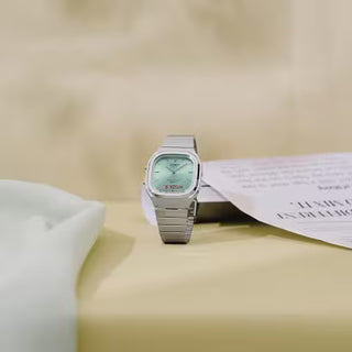 CASIO VINTAGE AQ-240E-2A