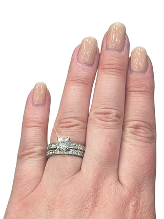 Previously Loved - 2.24cttw Princess Cut Diamond Engagement Ring Set