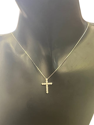 10K White Gold 0.50 cttw Diamond Cross Pendant, 18"