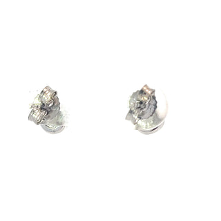 Pendientes de diamantes canadienses de talla brillante redonda de 0,20 quilates en oro blanco de 10 quilates