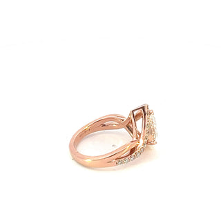 Anillo de diamantes de talla pera cultivados en laboratorio de 2,17 quilates en oro rosa de 14 quilates